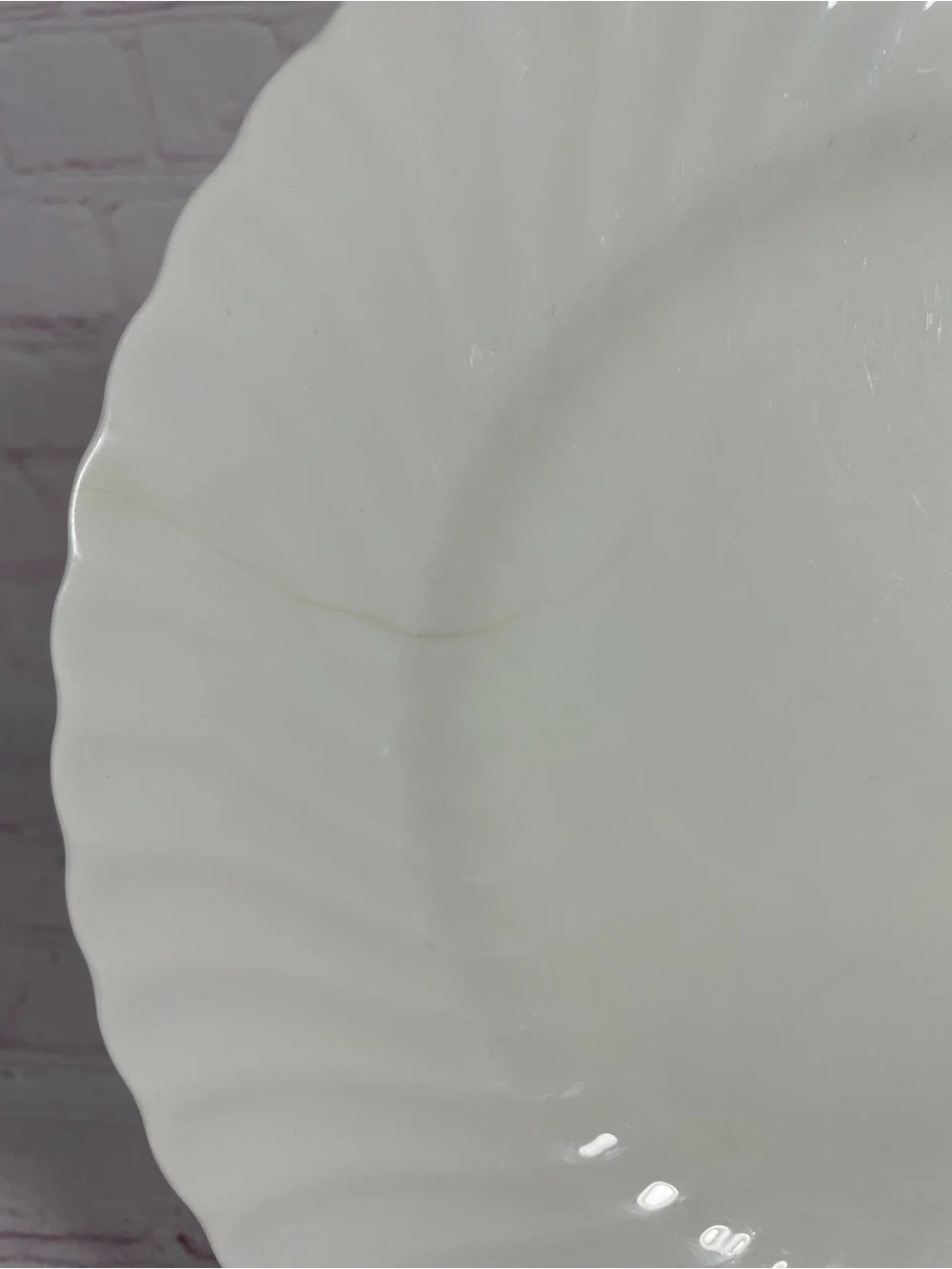 Vintage Minton White Fife Bone China Dinner Plate 10 3/4” England Discontinued